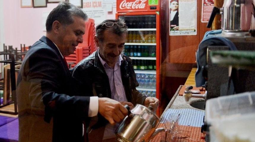 Başkan Uysal Gazipaşa&rsquo;da Ak Parti Ofisini Ziyaret Etti