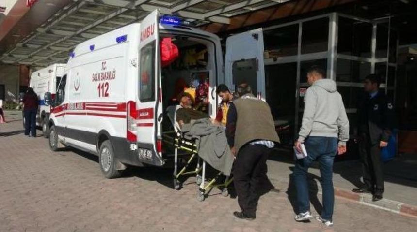 Fırat Kalkanı'nda 2 T&uuml;rk Asker Yaralandı