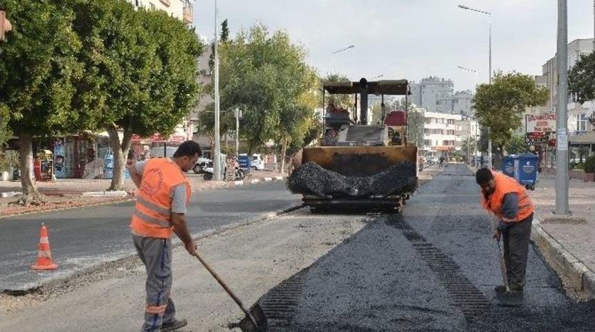 Muratpaşa Belediyesi Balık&ccedil;ıoğlu Caddesi&rsquo;ndeki &Ccedil;alışmaları Tamamladı