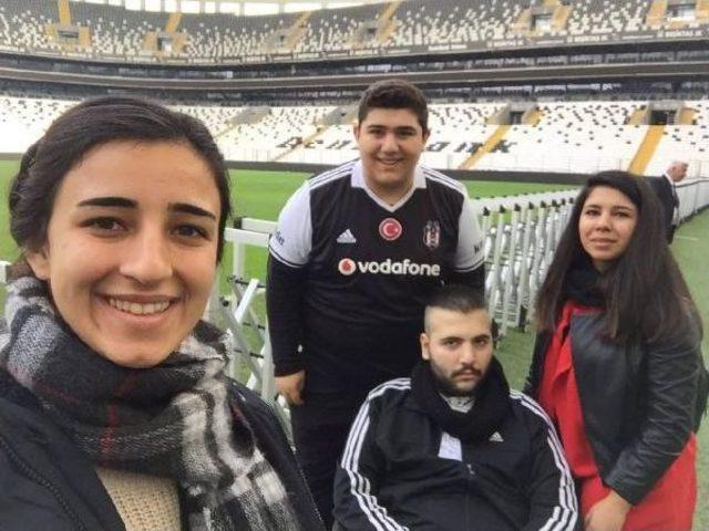 Doktorların Verdiği Izinle 15 Ay Sonra Dışarı Çıkarıldı, Vodafone Arena'ya Götürüldü