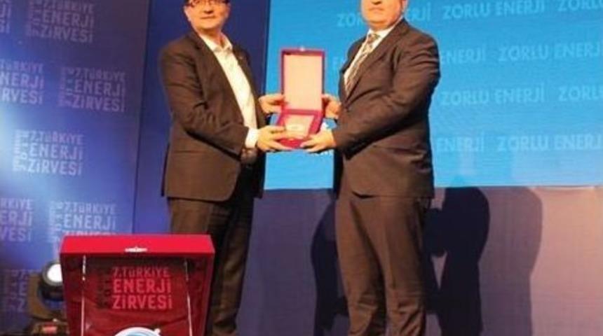 Uedaş&rsquo;a Sosyal Sorumluluk &Ouml;d&uuml;l&uuml;