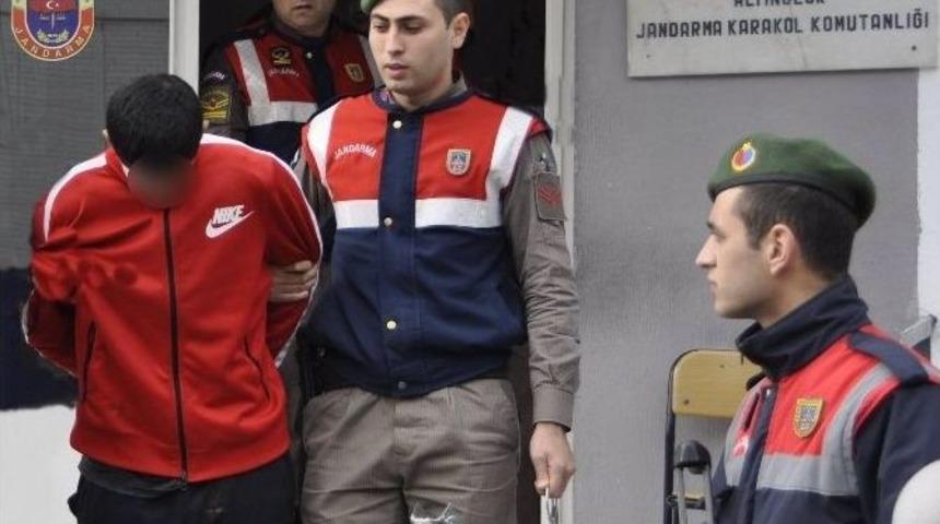 Cezaevi Firarisi Uyuşturucuyla Yakalandı