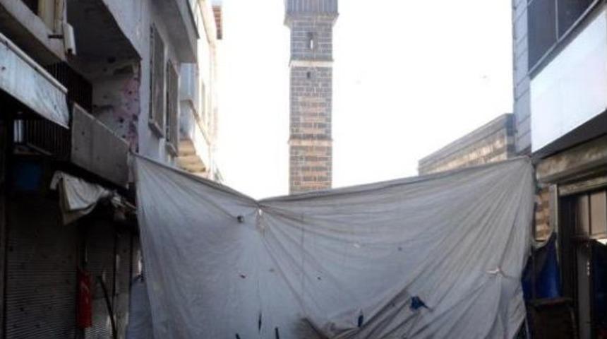 Tahir El&ccedil;i, &Ouml;ld&uuml;r&uuml;ld&uuml;ğ&uuml; Yerde Anıldı