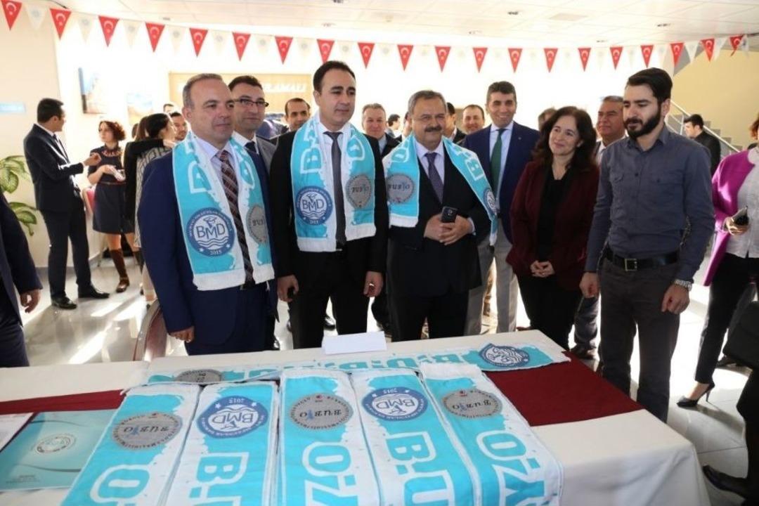 Burhaniye&rsquo;de Sekt&ouml;rel İşbirliği G&uuml;nleri &Uuml;niversitelileri İş Sahibi Yaptı