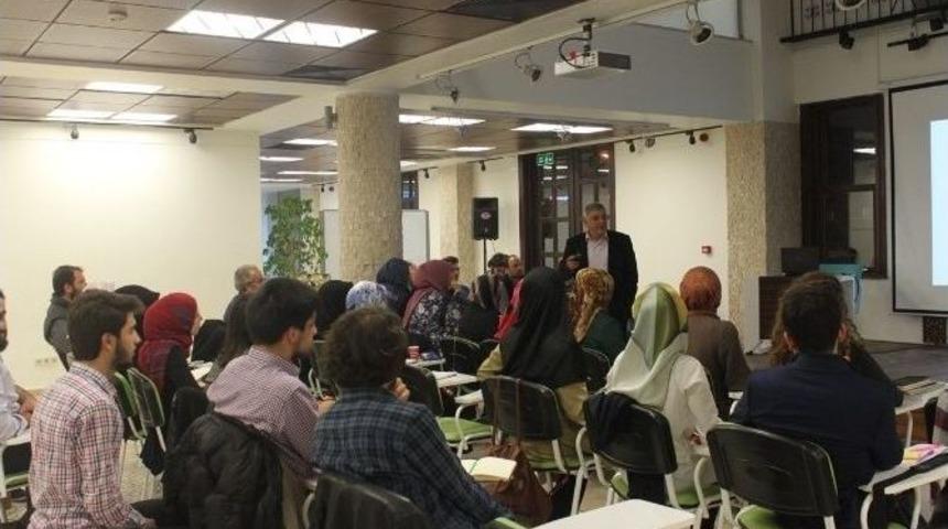 Anadolu&rsquo;nun Akademisi&rsquo;nden Divan Yolu Ge&ccedil;ti