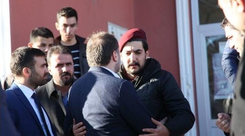 Ecertaş&rsquo;tan Şehit Ailesine Taziye Ziyareti