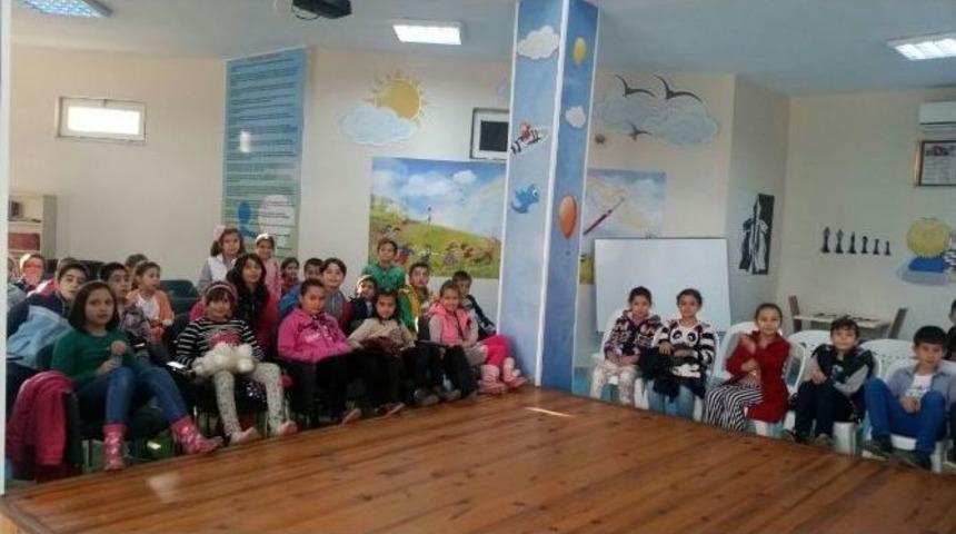 T&uuml;rkiye&rsquo;nin Tek &Ccedil;ocuk Hakları Okulu İzmit&rsquo;te