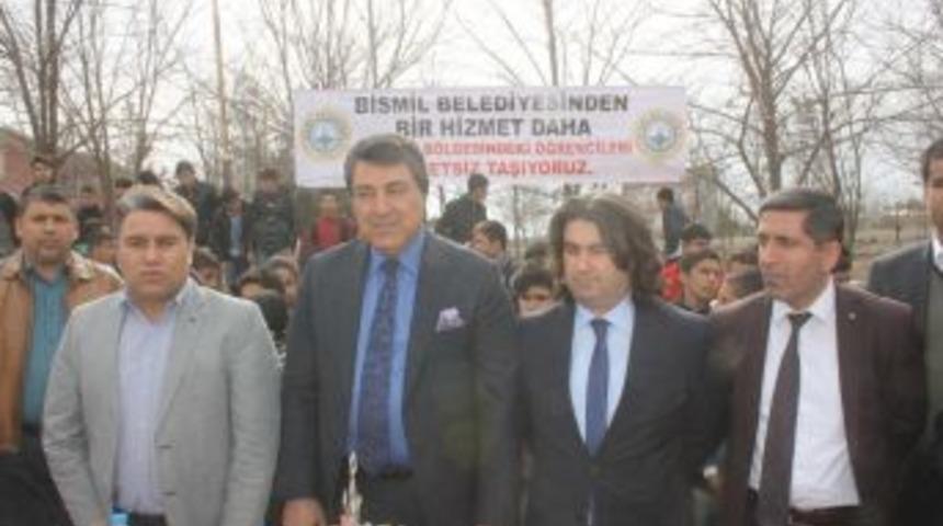 Bismil Belediyesinden &Ouml;ğrencilere &Uuml;cretsiz Taşımacılık