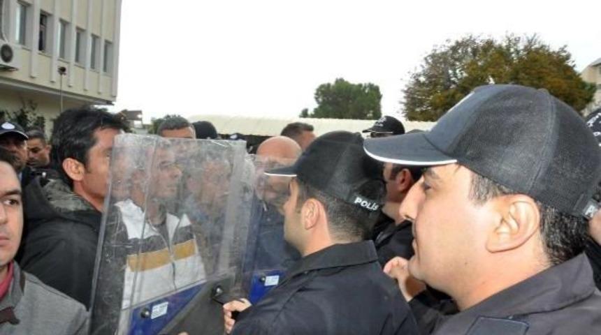 Kardeş Kılı&ccedil;daroğlu'nun Y&uuml;r&uuml;y&uuml;ş&uuml; Gerginlikle Noktalandı