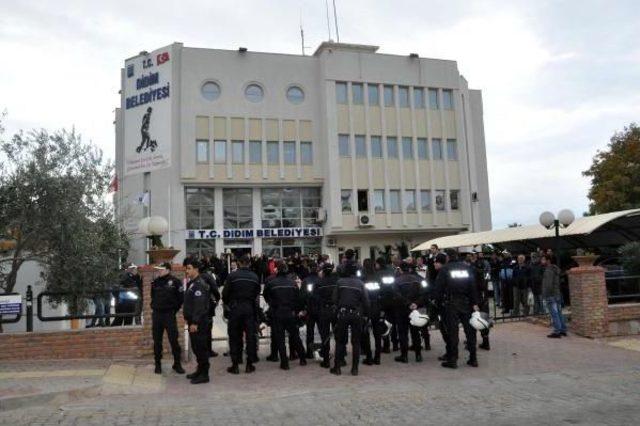 Kardeş Kılıçdaroğlu'nun Yürüyüşü Gerginlikle Noktalandı