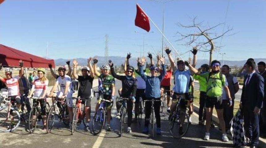 İşitme Engelliler Bisiklet T&uuml;rkiye Şampiyonası Yapıldı