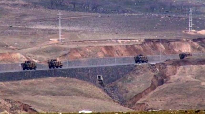 Şırnak'ta Karada Ve Havada Askeri Hareketlilik