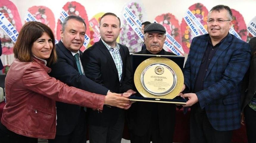 Başkan B&ouml;cek Elmalı&rsquo;da