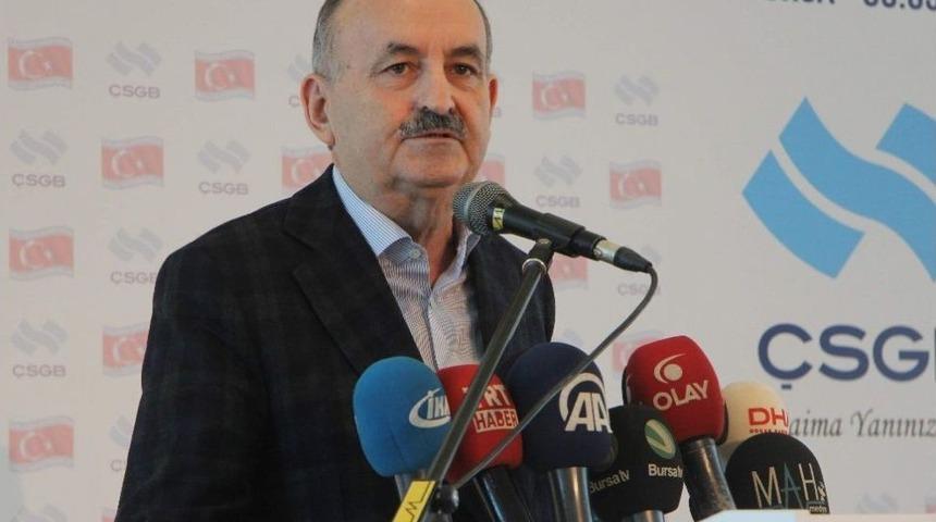 Bakan M&uuml;ezzinoğlu: &ldquo;balkan &Uuml;lkesindeki Soydaşlarımızın 5 Yıllık Pasaport S&uuml;resi Varsa 5 Yıllık Da İkamet S&uuml;resi Olacak&rdquo;