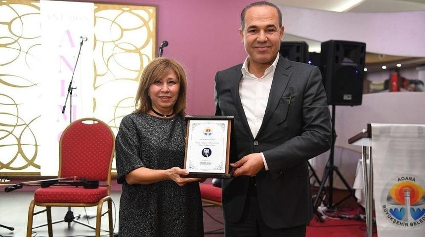 B&uuml;y&uuml;kşehir Belediyesi&rsquo;nden Akray&rsquo;a Veda