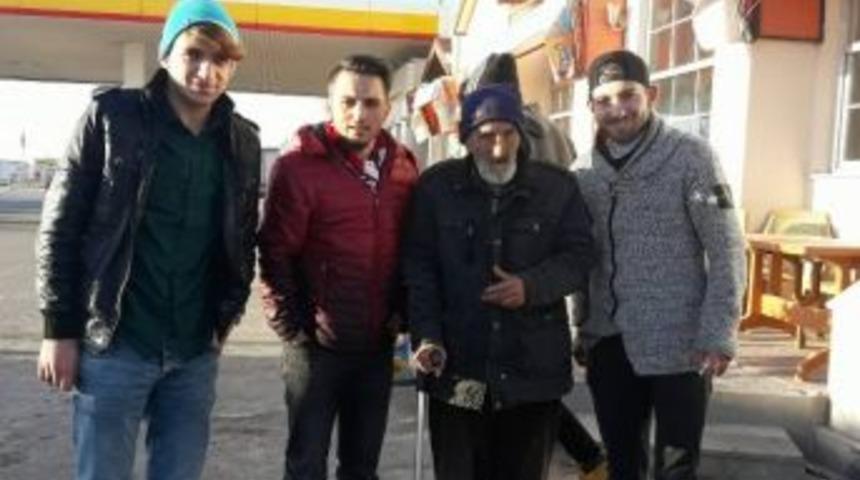 G&uuml;m&uuml;şhanespor İ&ccedil;in 76 Yaşında Bin 300 Km Yol Yaptı