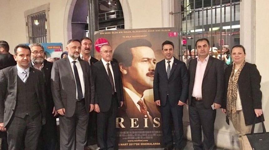 Ak Parti Konak, "reis"te Buluştu