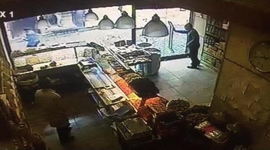 El&ccedil;i'nin &Ouml;l&uuml;m Yıl D&ouml;n&uuml;m&uuml;nde Yeni G&ouml;r&uuml;nt&uuml;ler Ortaya &Ccedil;ıktı