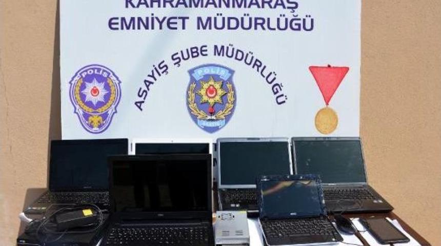 Kamera Kayıt Makinesini De &Ccedil;alan Hırsızlar Yakalandı