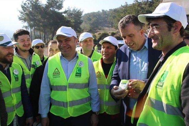 Manisa’da Yeşilay Haftası Doğa Yürüyüşü