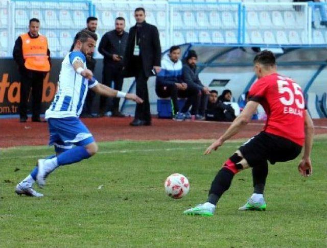 Büyükşehir Belediye Erzurumspor-Kocaeli Birlikspor: 0-1