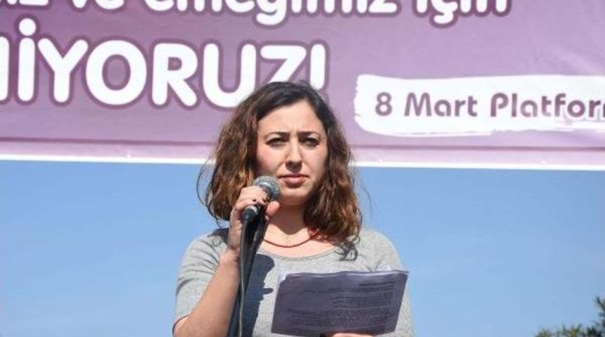 8 Mart Kadın Platformu'ndan 'hayır' &Ccedil;ağrısı