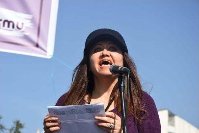8 Mart Kadın Platformu'ndan 'hayır' Çağrısı