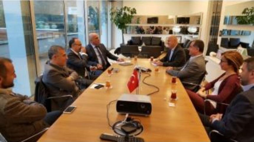 Milletvekili Ilıcalı&rsquo;dan &Ccedil;ağrı Merkezi Atağı