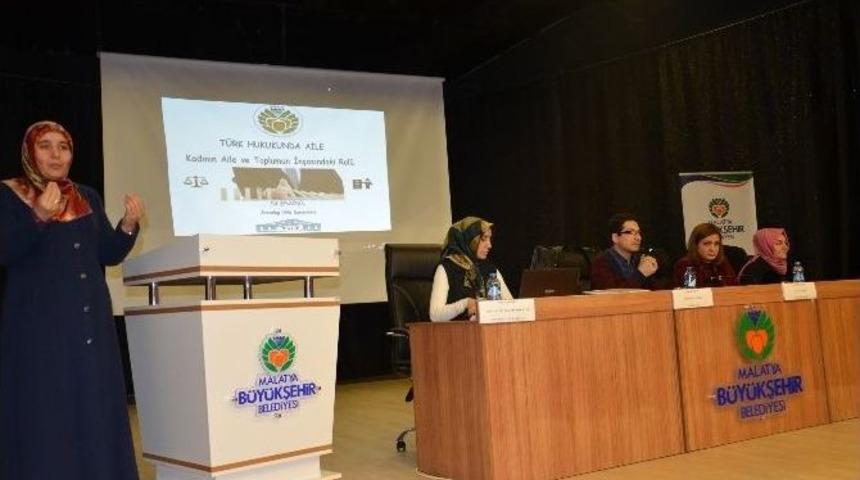 &rsquo;&rsquo;t&uuml;rk Hukukunda Aile&rdquo; Paneli D&uuml;zenlendi