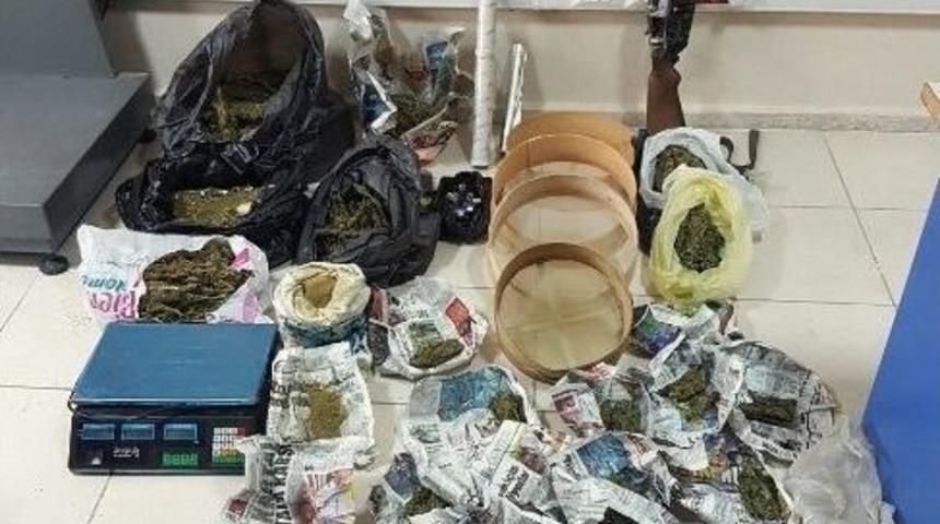 Batman&rsquo;da Uyuşturucu Operasyonları: 15 Kişi Tutuklandı