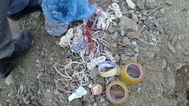 Şemdinli de Pkk Sığınaklarında 2 Ton Patlayıcı Yapımında Kullanılan G&uuml;bre Ele Ge&ccedil;irildi 1