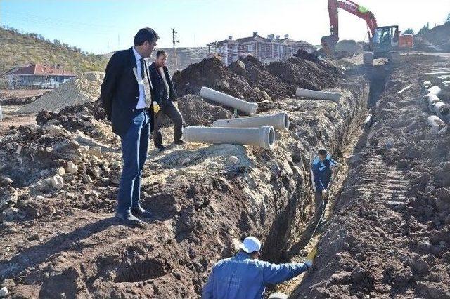 Gölbaşı’nda Kanalizasyon Çalışması