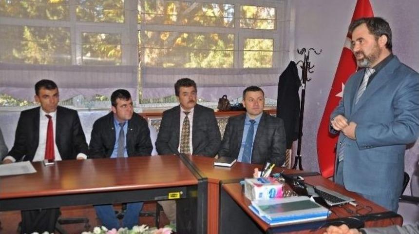 G&ouml;lbaşı Belediye Personellerine Hizmet İ&ccedil;i Eğitim Verildi