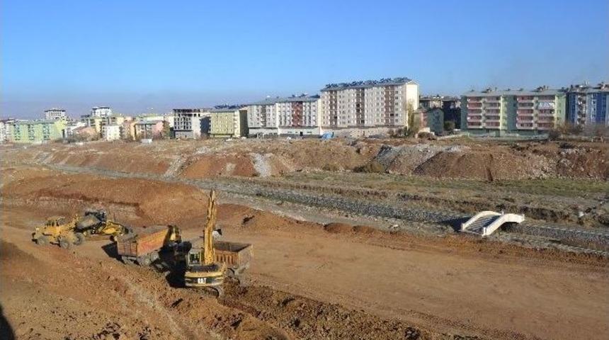 Muş Belediyesi Alternatif Yollarla Kenti Geleceğe Hazırlıyor