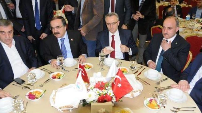 Bakan Ağbal: Mevcut Sistem T&uuml;rkiye'yi Ileriye Taşıyacak Yapıda Değil (2)