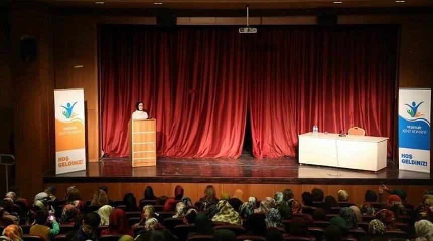 Esra T&uuml;fenkci: &ldquo;s&uuml;rd&uuml;r&uuml;lebilir Kalkınmaya Ulaşmak Ş&uuml;phesiz Ki Kadının G&uuml;&ccedil;lendirilmesi İle M&uuml;mk&uuml;n&rdquo;