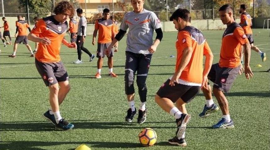 Adanaspor&rsquo;da Gen&ccedil;lerbirliği Ma&ccedil;ının Hazırlıkları Başladı