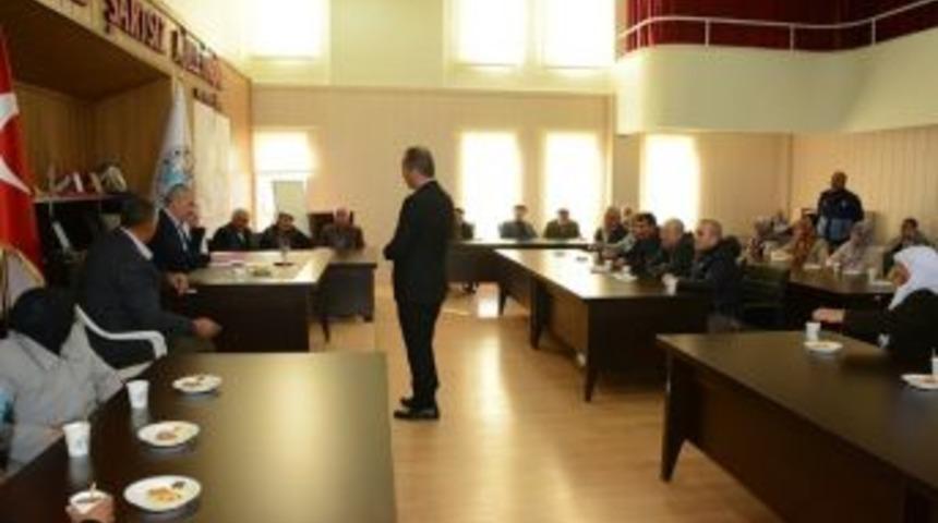 Başkan Acar, Mahallelinin Doğalgaz Talebini Geri &Ccedil;evirmedi