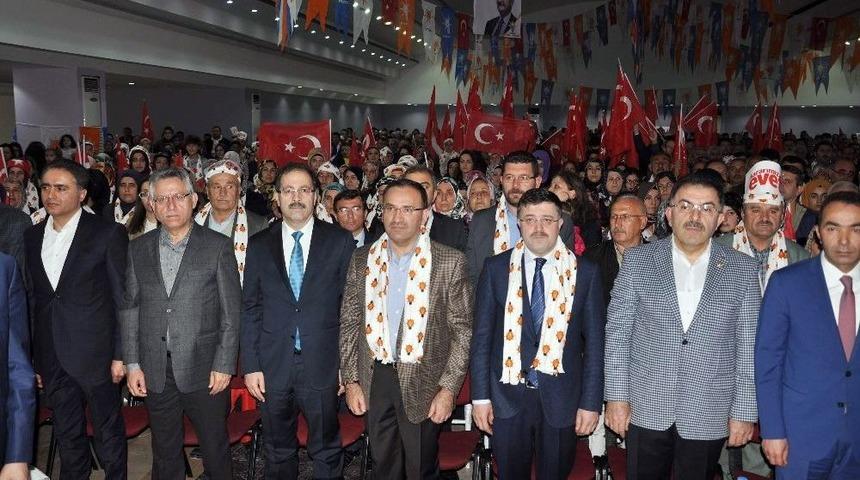 Bakan Bozdağ: &ldquo;t&uuml;rkiye&rsquo;nin Bu Sistemi Değiştirmesi Şarttır&rdquo;