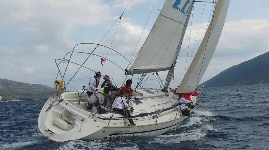 Kadın Yelken Takımı, Başarılarını S&uuml;rd&uuml;r&uuml;yor