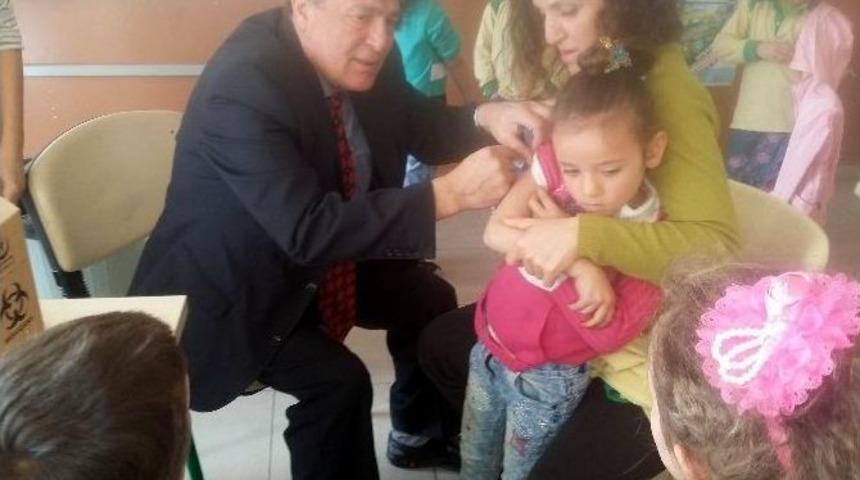 Canik&rsquo;te &Ouml;ğrenciler Aşılanıyor