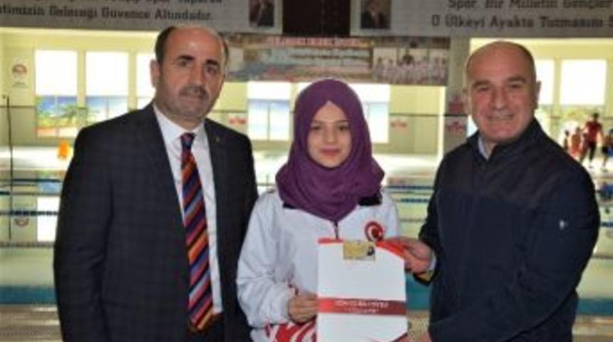 Başkan Baran&rsquo;dan Milli Sporcuya Jest