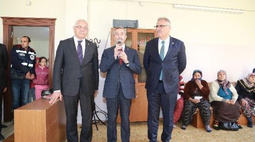 Şahinbey Belediyesi Et Yardımlarına Devam Ediyor