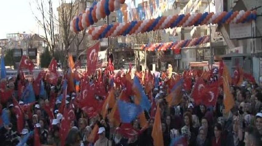 Hayati Yazıcı: Anayasa Değişikliğinin Hi&ccedil;bir Yerinde Fesih S&ouml;zc&uuml;ğ&uuml; Yoktur