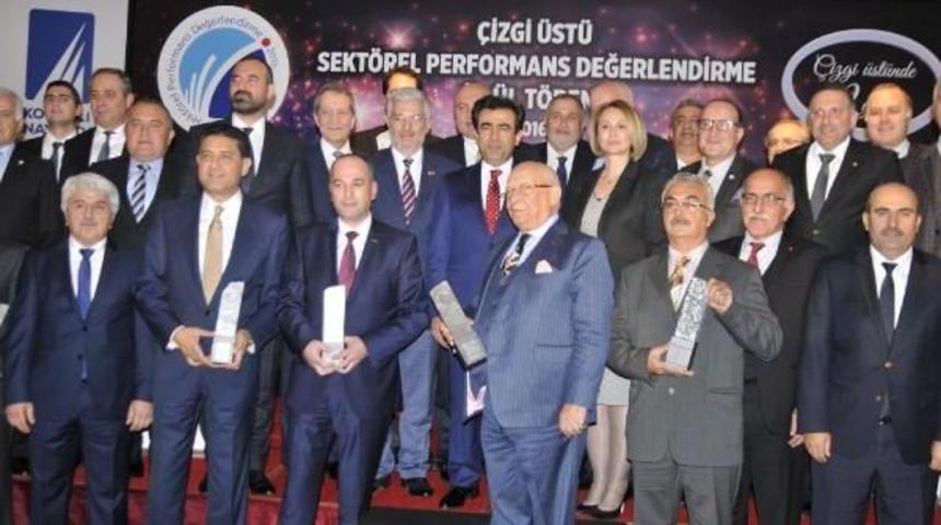 Kocaeli Sanayi Odası Sekt&ouml;rel Performans &Ouml;d&uuml;lleri Sahiplerini Buldu