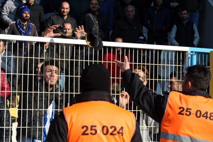 Bb. Erzurumspor - Kocaeli Birlikspor Karşılaşmasında Saha Karıştı G4