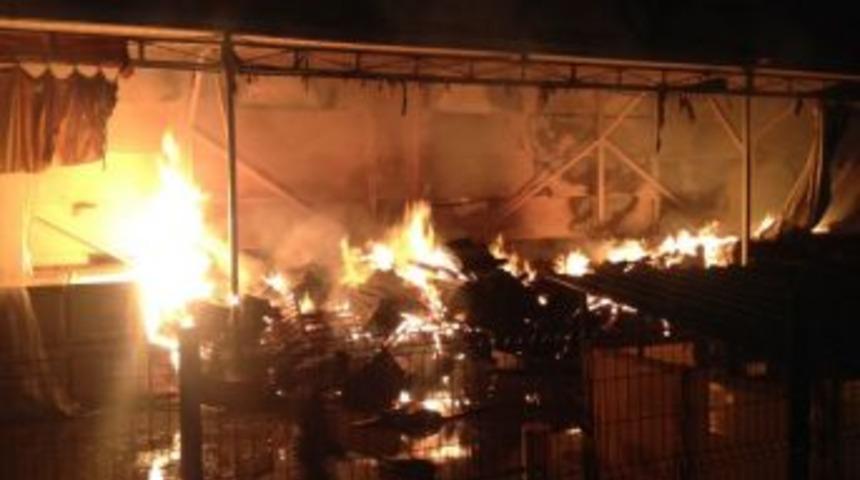 Kocaeli&rsquo;de B&uuml;y&uuml;k Fabrika Yangını