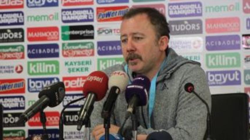 Sergen Yal&ccedil;ın: &ldquo;b&ouml;yle Bir Penaltıya Kargalar Bile G&uuml;ler&rdquo;