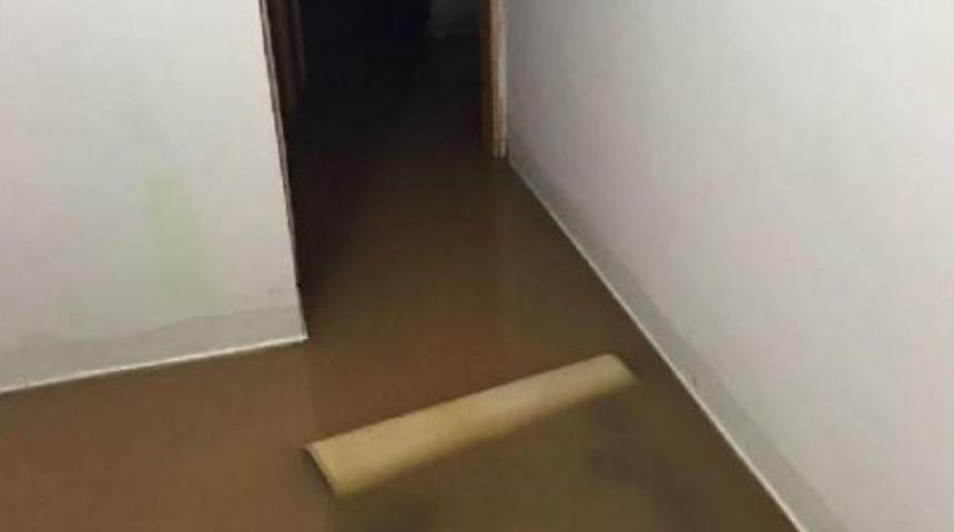 Altınoluk'ta 25 Evi Su Bastı