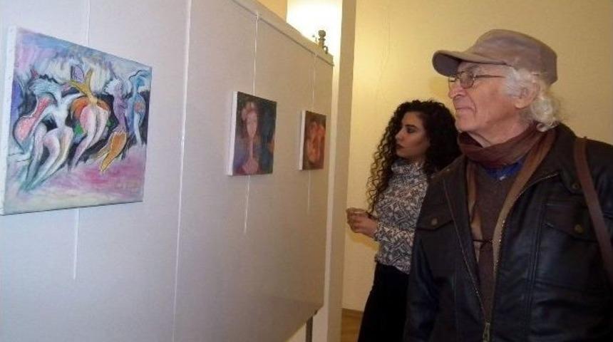 Efeler&rsquo;de Resim Sergisi İlgi G&ouml;rd&uuml;